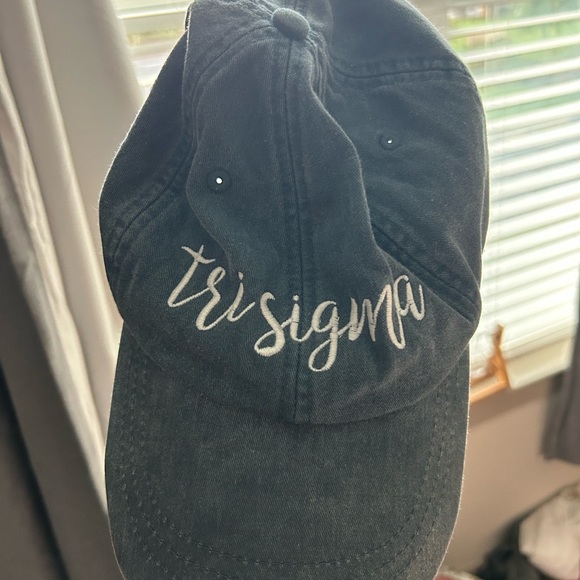 Tri Sigma Clothes - Picture 9 of 13